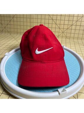 Nike Golf Adjustable Red Baseball Cap With Embroidered White Logo Breathable Fab